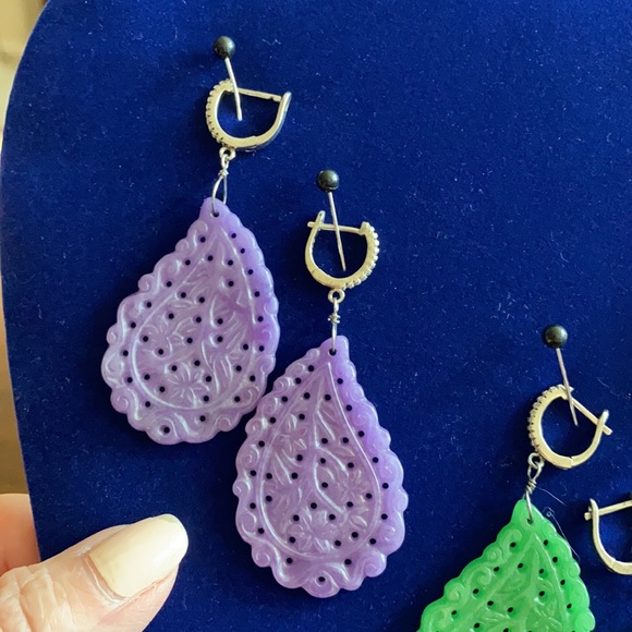 Rhodonite Crystal Necklace 3 Earrings - Picture 6 of 13